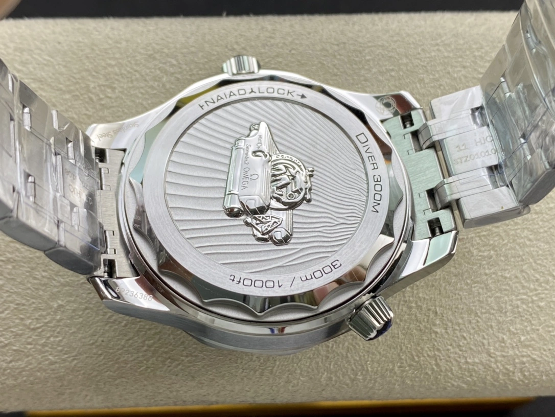 Durable CBD Factory Omega Seamaster Diver 300M “Nekton Edition” 42mm Black Wave Dial Titanium Bezel Stainless Steel Bracelet (210.30.42.20.01.002) 1:1 Super Clone – DD8806 Movement 238